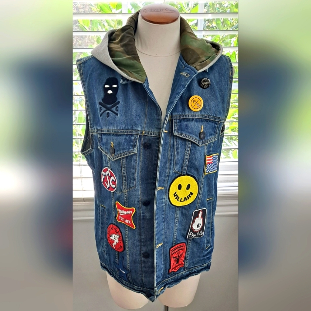Fly Supply Hooded Jean Jacket Vest With Patches Sz L Excellent Pre-Owned